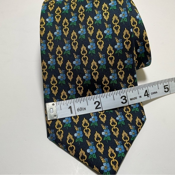 Vintage Silk Tie Hawaiian Flower Print Navy Blue Yellow Harvey Ashton - Picture 8 of 9